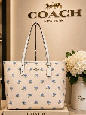 Coach City Zip Blue Floral Print Tote Bag in Light Pink Work Laptop